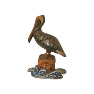 Pelican Wall DecoR 8.5 " Tall